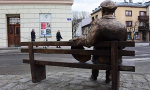 Krzeszowice. Widok na Pałac Vauxhall, siedzibę Centrum Kultury i Sportu