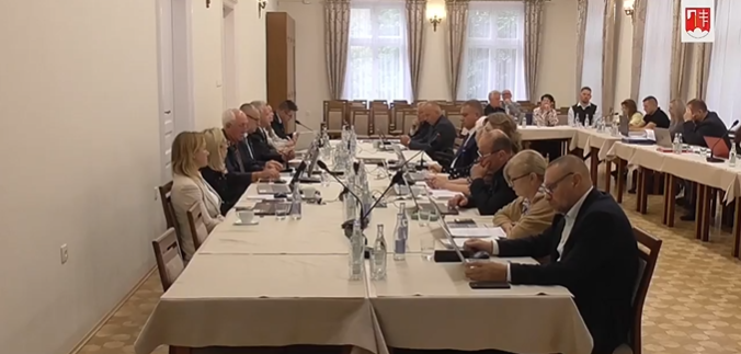 Sesja Rady Miejskiej, Krzeszowice
